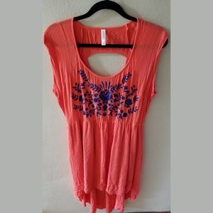 Hi-low hem embroidered dress